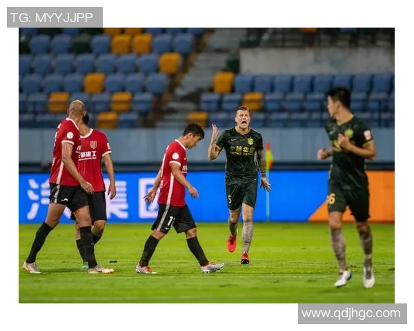 成都足球队在大师赛中的实力展现与未来发展潜力分析 成都足球队在大师赛中的实力展现与未来发展潜力分析