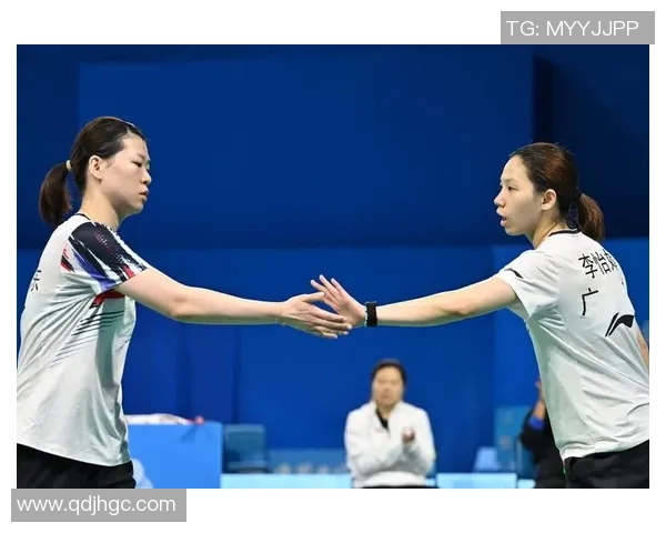 上海羽毛球队配合排名创新高展现团队实力与竞技水平的飞跃