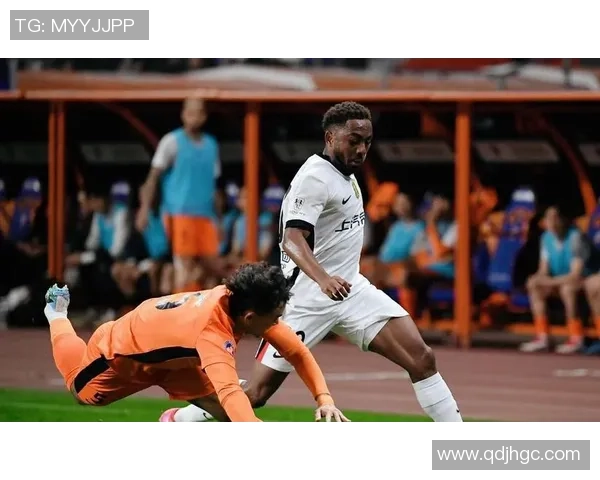 各界大佬热议足球明星表现与影响力的深度分析与见解