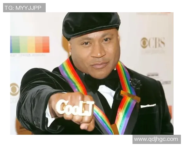 足球明星贝雷帽背后的故事与传奇人物揭秘 足球明星贝雷帽背后的故事与传奇人物揭秘